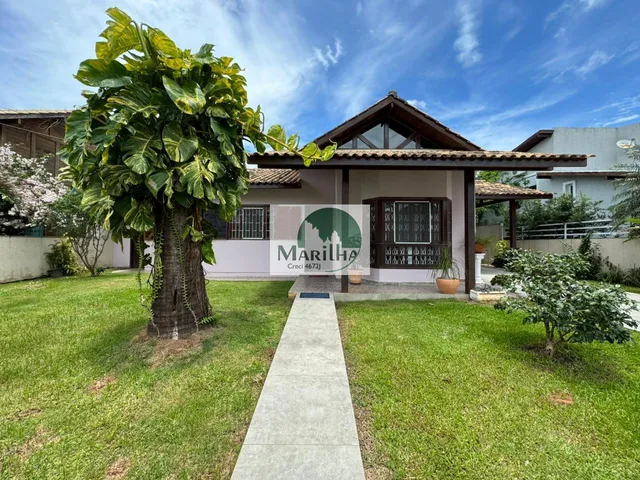 Imagem: Casa térrea mobiliada com piscina e churrasqueira