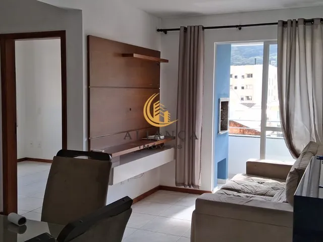 Imagem: O apartamento possui 2 Dormitórios, 1 Banheiro, 1 Vaga na