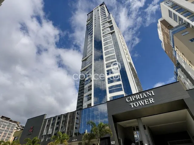 Imagem: Apartamento Semimobiliado com 2 Dormitórios