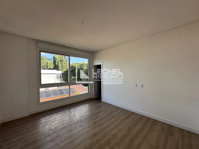 Imagem 5: Casa Alto Padrão com 3 Dormitórios (3 Suítes) À Venda, 373,80 M² no Bairro dos Estados em Timbó/Sc