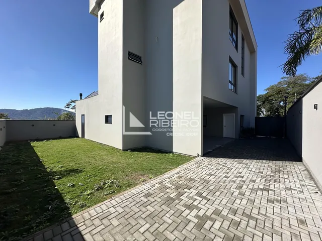 Imagem 7: Casa Alto Padrão com 3 Dormitórios (3 Suítes) À Venda, 373,80 M² no Bairro dos Estados em Timbó/Sc