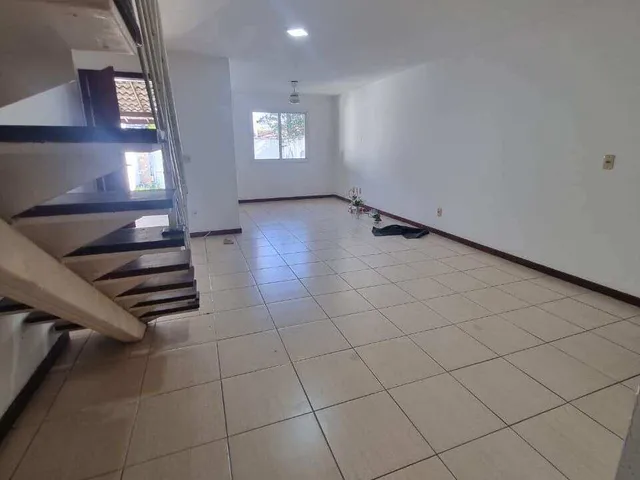 Imagem 7: Casa À Venda em Niterói, Itaipu, com 3 Quartos, 144M²