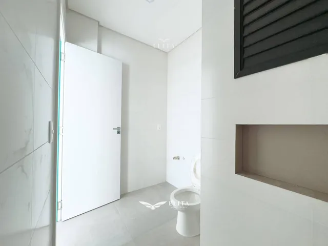 Imagem 14: Apartamento com 3 quartos, no bairro Centro - Barra Velha