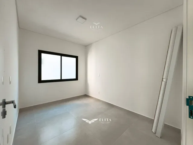 Imagem 11: Apartamento com 3 quartos, no bairro Centro - Barra Velha