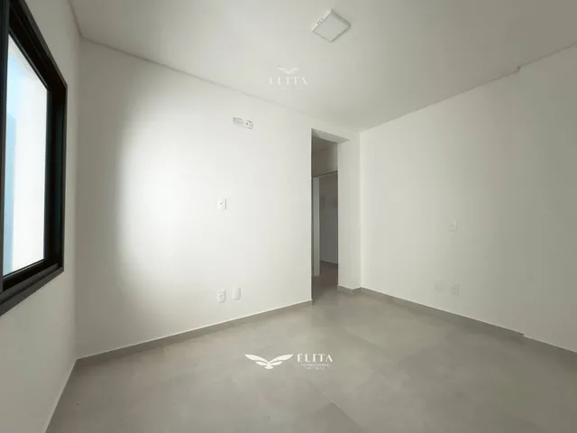 Imagem 14: Apartamento com 3 quartos, no bairro Centro - Barra Velha
