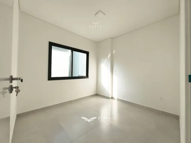 Imagem 16: Apartamento com 3 quartos, no bairro Centro - Barra Velha
