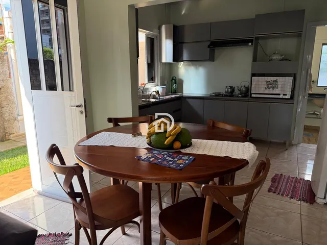 Imagem 13: Casa com Edícula no Centro a Venda em Santa Helena-PR