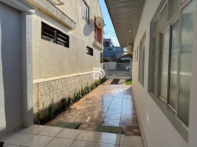Imagem 7: Casa com Edícula no Centro a Venda em Santa Helena-PR