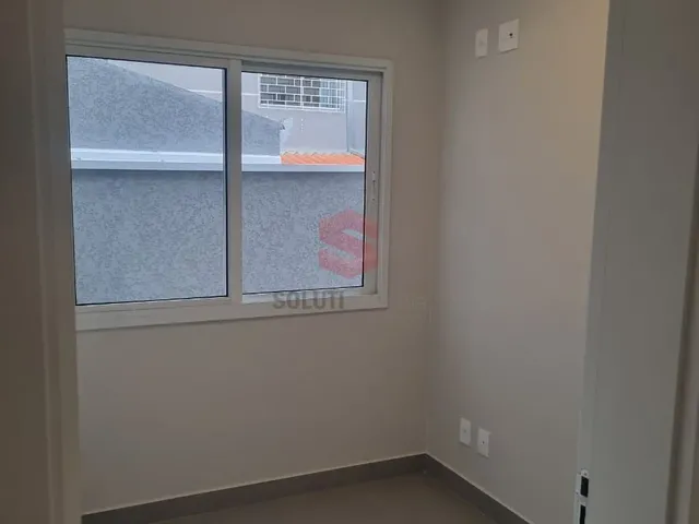 Imagem 5: Casa Moderna com Conceito Aberto e Infraestrutura Completa na Vila Otto