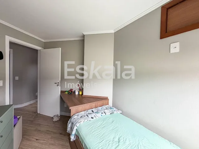 Imagem 2: Apartamento Semimobiliado com 03 quartos sendo 01 suíte