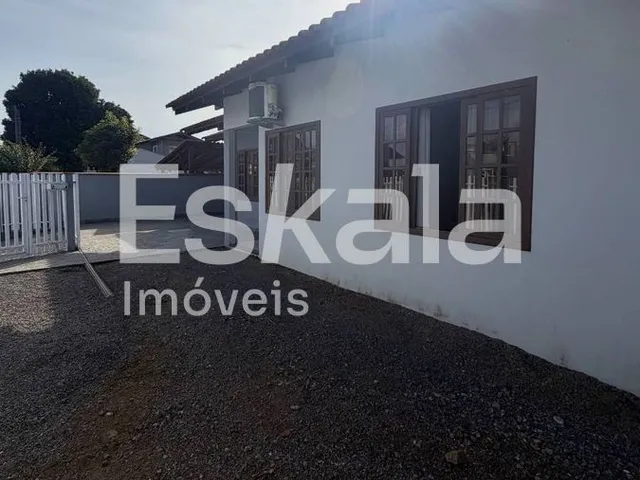 Imagem 7: Casa Semimobiliada com 01 Suíte + 02 Quartos