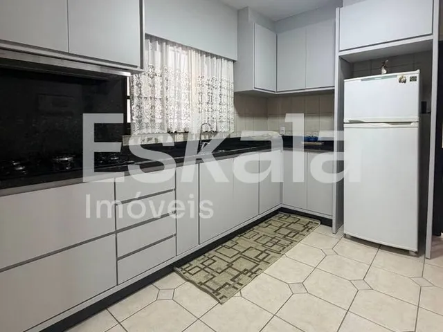 Imagem 2: Casa Semimobiliada com 01 Suíte + 02 Quartos