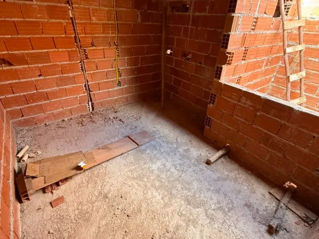 Imagem 9: Imperdível Casa Duplex com Área Gourmet em Nova Guarapari, Guarapari-Es: 3 Quartos, 1 Suíte, Churrasqueira, 2 Vagas!