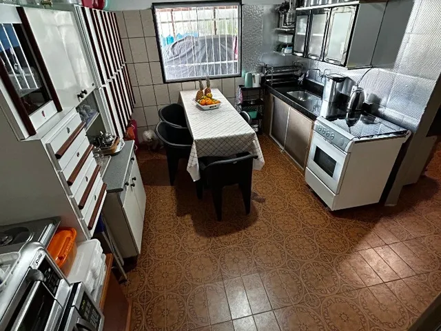 Imagem 14: Casa de Praia à Venda em Guarapari-ES -Pé na areia em Santa Mônica: 4 Quartos, 1