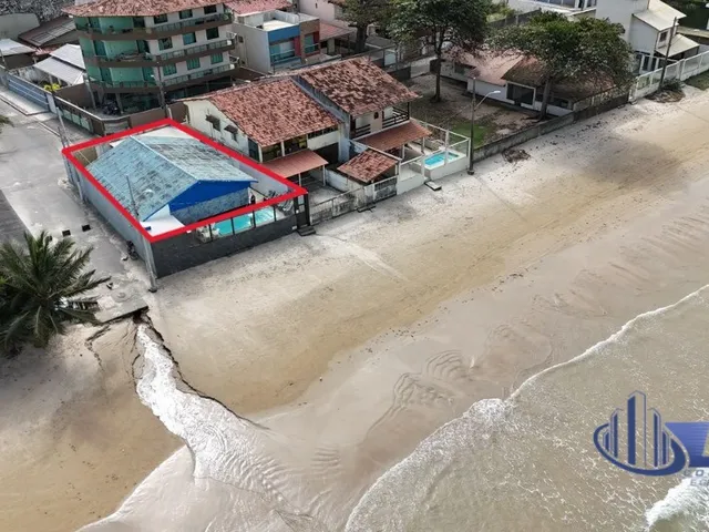 Imagem 12: Casa de Praia à Venda em Guarapari-ES -Pé na areia em Santa Mônica: 4 Quartos, 1
