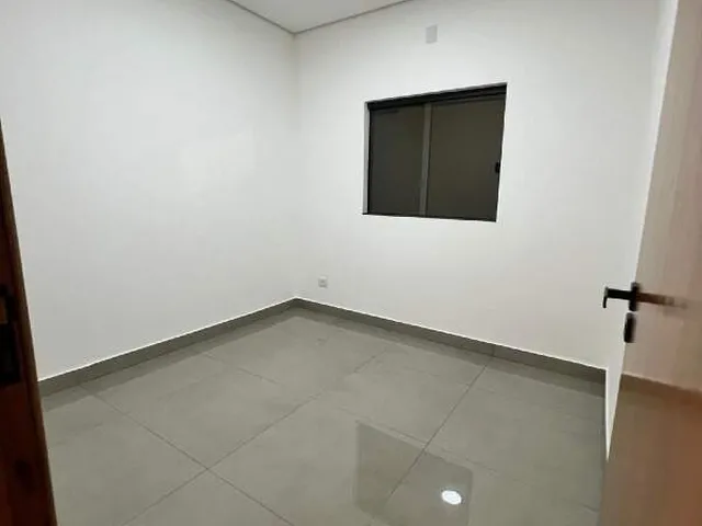 Imagem 4: Casa Térrea à venda em Campo Grande/MS (2 quartos, suíte) com varanda gourmet e 2 vagas