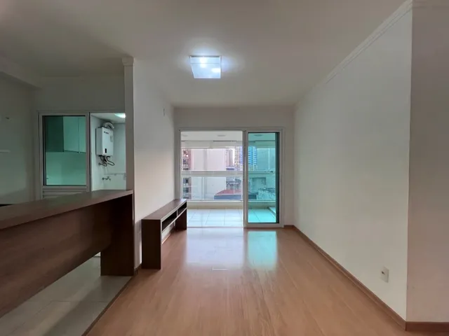 Imagem 8: Apartamento à venda no Centro de Campinas-SP: 2 quartos, 1 suíte, 2 salas, 2 banheiros