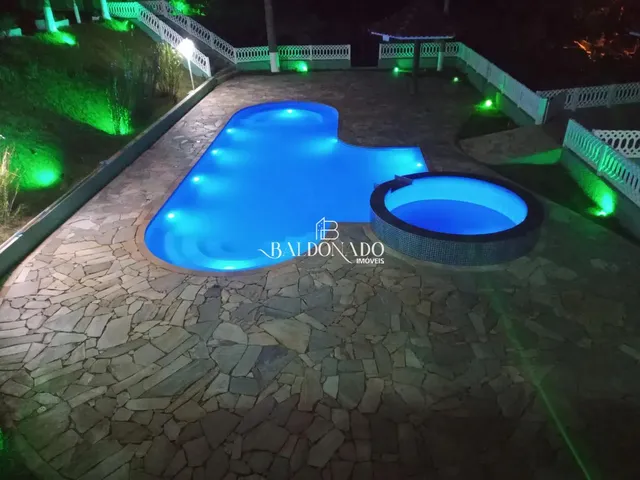 Imagem 4: Chácara à venda em Extrema de alto padrão MG 3.500m 4 quartos e lazer completo