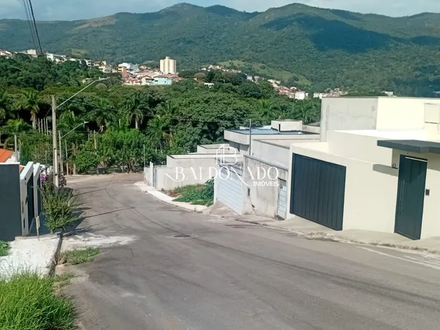 Imagem 2: Terreno em Extrema Mg a Venda no Portal do Parque com Área de 300 M²