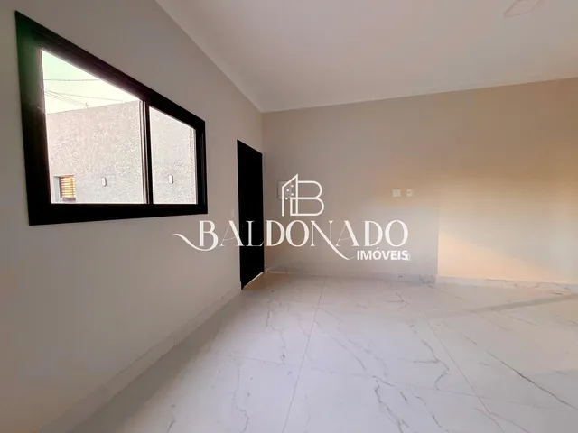Imagem 7: Casa a Venda em Extrema MG de Esquina 2 Dormitórios 1 Suíte e Acabamento Fino