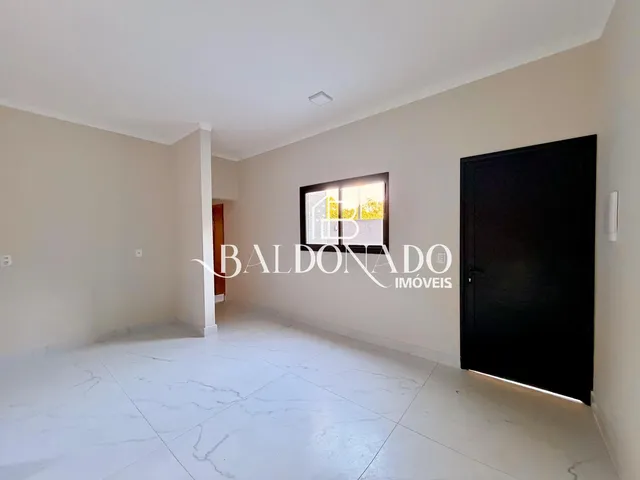 Imagem 3: Casa a Venda em Extrema MG de Esquina 2 Dormitórios 1 Suíte e Acabamento Fino