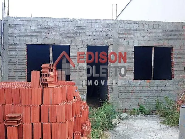 Imagem: Casa térrea a venda, para terminar a construção