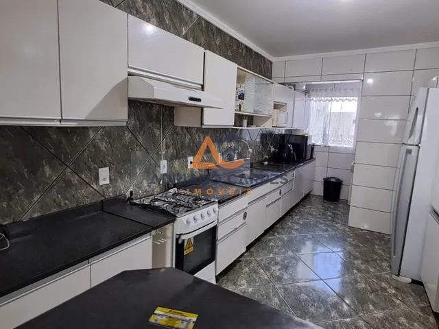 Imagem 4: Seu novo lar espera por você! Adriano Carpes Imóveis vende apartamento semi mobiliado