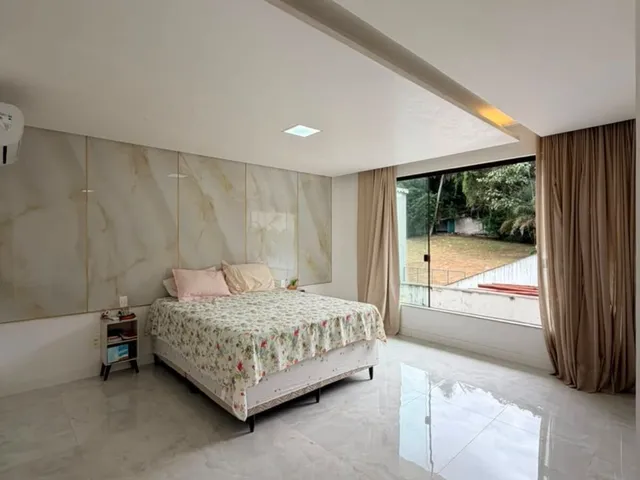 Imagem 10: CASA Casa com 4 dormitórios