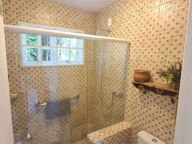 Imagem 5: Casa com 3 Dormitórios Sendo 3 Suítes e 3 Vagas de Garagem em Imbituba/Sc