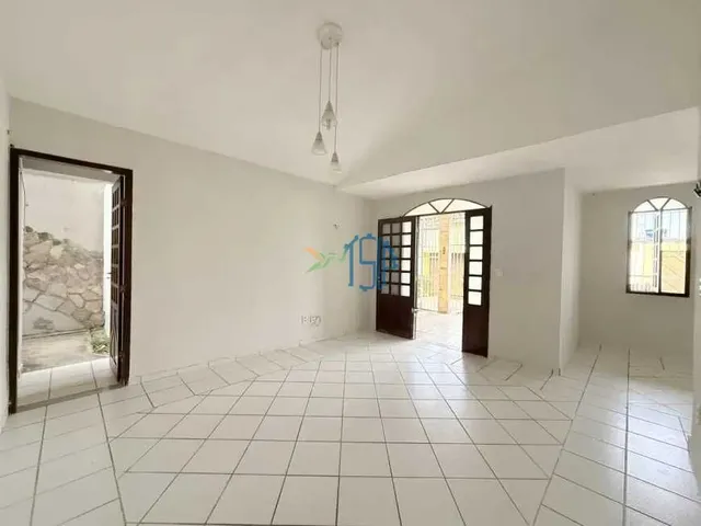 Imagem 8: Casa em Pitimbu - Casa À Venda no Pitimbu Conforto, Lazer e Excelente Localização! Casa no Bairro Pitimbu