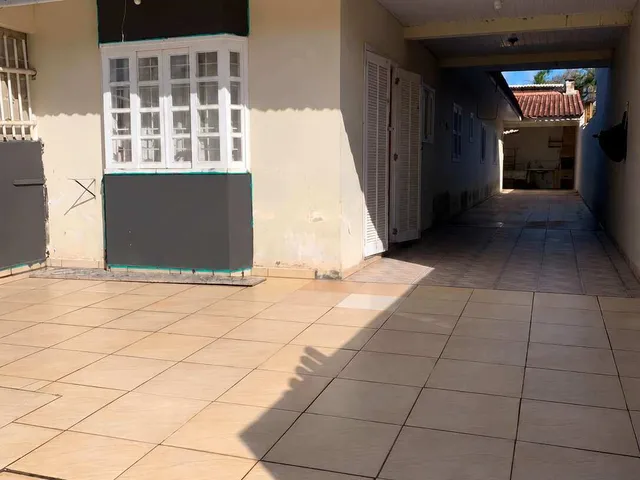 Imagem: Casa à venda em Guaratuba, Coroados, com