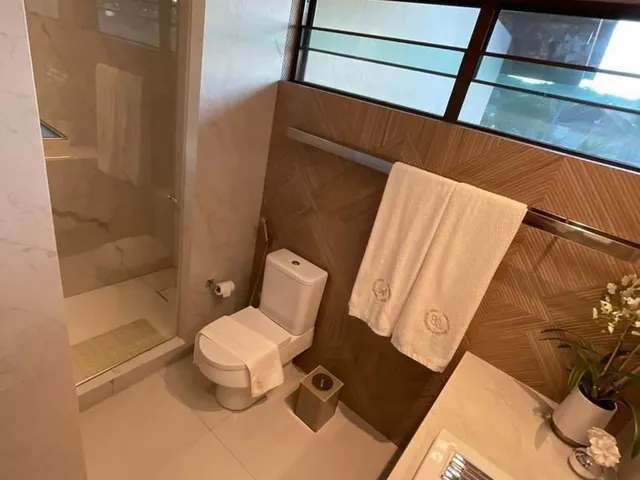 Imagem 14: Casa Beira-Mar de Luxo