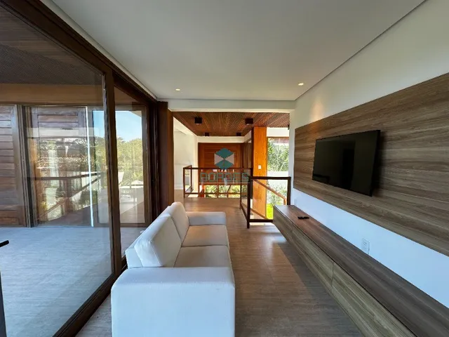 Imagem 15: Casa à venda com 350m², 5 suítes mais dependência completa e terreno de 600m² no