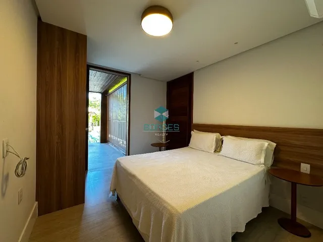 Imagem 3: Casa à venda com 350m², 5 suítes mais dependência completa e terreno de 600m² no