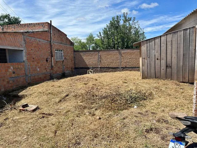 Imagem: Terreno à venda no Bairro Novo Lar, em