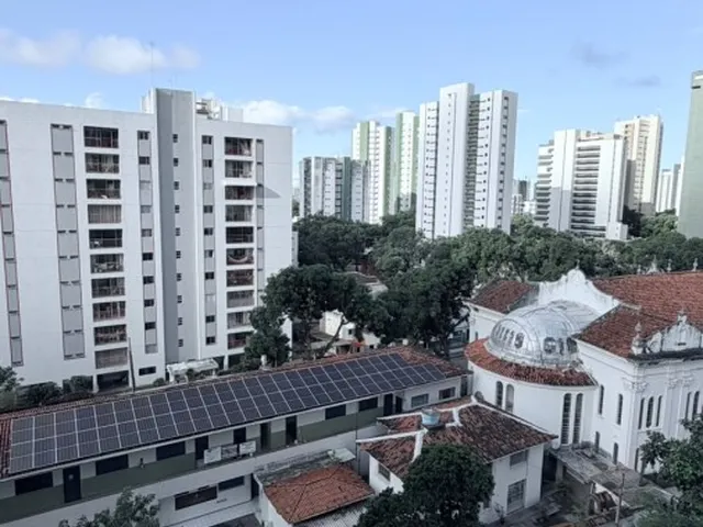 Imagem 11: Apartamento para Venda em Recife, Aflitos, 4 dormitórios, 1 suíte, 2 banheiros, 2 vagas
