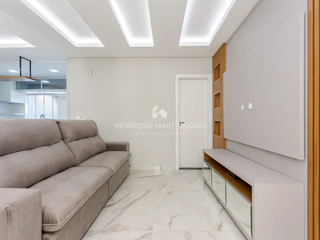 Imagem 3: Casa Sobrado no Pinheirinho-Curitiba-PR à venda 3 quartos, 5 vagas
