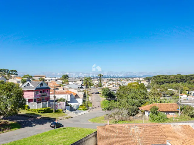 Imagem 8: Casa Sobrado no Pinheirinho-Curitiba-PR à venda 3 quartos, 5 vagas