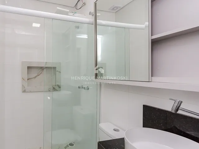 Imagem 5: Casa Sobrado no Pinheirinho-Curitiba-PR à venda 3 quartos, 5 vagas