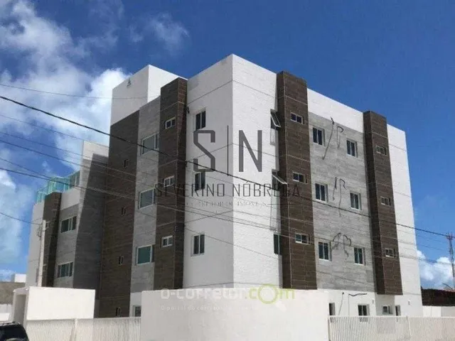 Imagem: O apartamento possui 2 Dormitórios, 1 Suíte, 2 Banheiros,