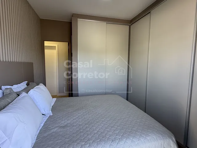 Imagem 3: Sobrado Mobiliado com Piscina e Duas Vagas