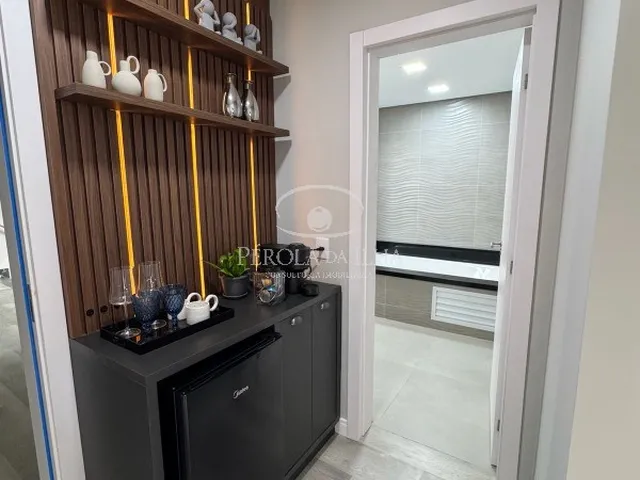 Imagem 8: Casa de luxo em condomínio na Cachoeira do Bom Jesus, Florianópolis - 4 quartos, 4