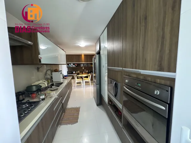 Imagem 3: Vendo em super oportunidade Apartamento com 207m2, varanda gourmet vista mar, 3 suítes