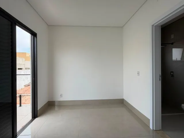 Imagem 10: Sobrado no Condomínio Belvedere II à venda por R$ 2.100.000,00