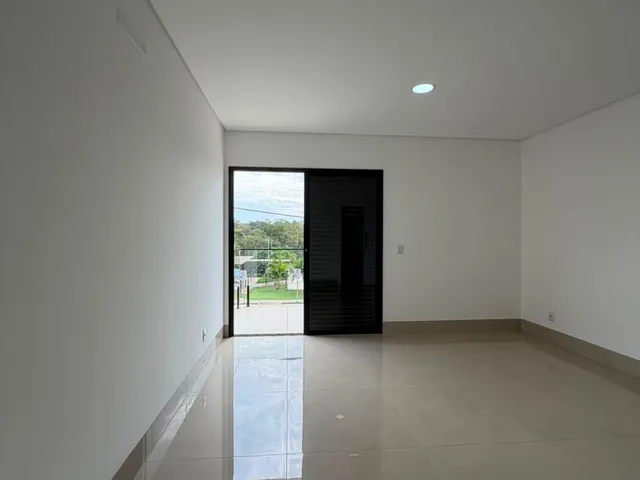 Imagem 16: Sobrado no Condomínio Belvedere II à venda por R$ 2.100.000,00