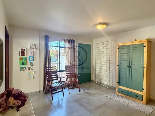 Imagem 5: Sobrado duplex amplo e reformado, 4 dormitórios, sendo a suite no térreo, 2 vagas