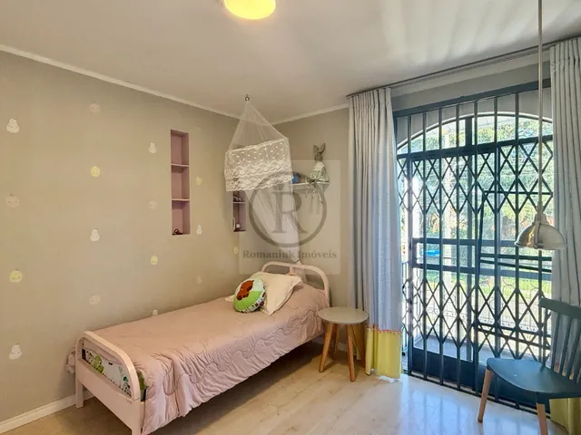 Imagem 13: Sobrado duplex amplo e reformado, 4 dormitórios, sendo a suite no térreo, 2 vagas