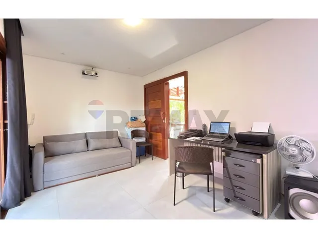 Imagem 3: Casa com Piscina e 4 Quartos a 300 m da Praia do Mutá