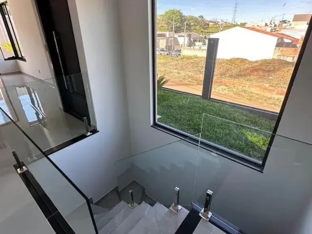 Imagem 2: Casa para Venda em Ponta Grossa, Le Park, 3 dormitórios, 1 suíte, 3 banheiros, 2 vagas