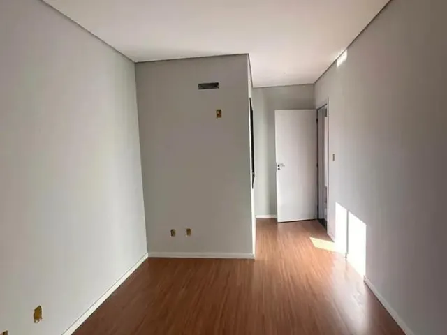 Imagem 7: Casa para Venda em Ponta Grossa, Le Park, 3 dormitórios, 1 suíte, 3 banheiros, 2 vagas